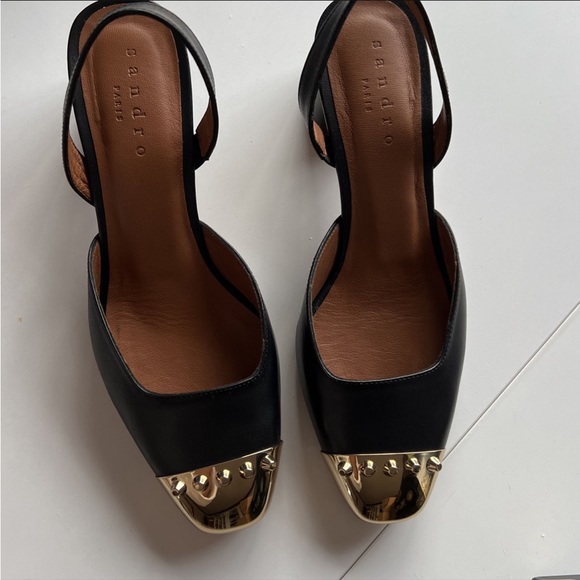 SANDRO PARIS NEW/ Black Slingback w/gold accent - Picture 2 of 6